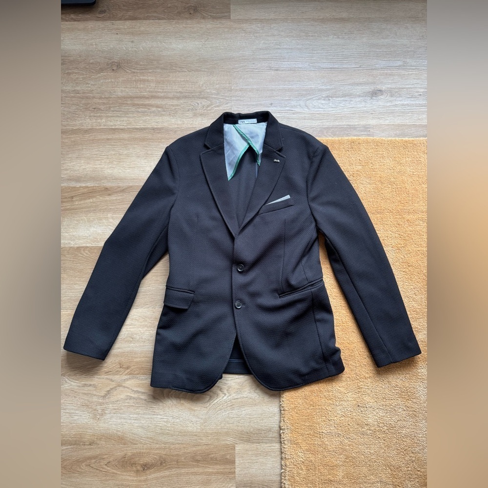 ZARA Men’s Blazer